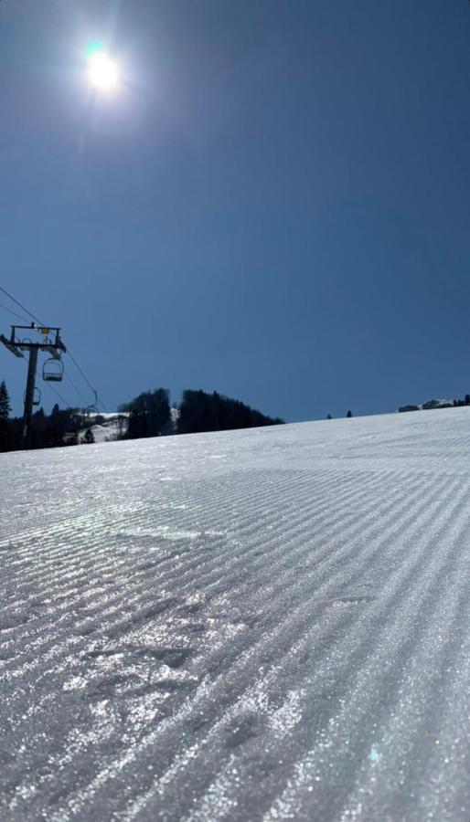 Princess Nina Kolasin Bagian luar foto